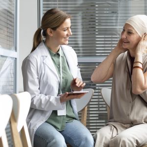 Maioria dos pacientes com câncer desconhece direitos garantidos por lei, aponta pesquisa; veja quais são