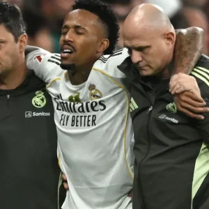 Com Copa do Mundo em risco, Militão passará por exames na segunda-feira