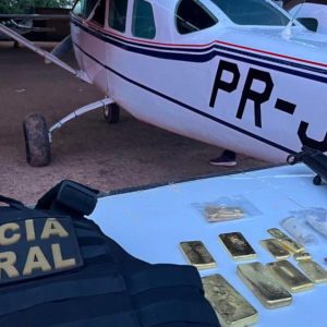 PF intercepta avião com ouro ilegal na Amazônia