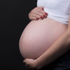 Lula sanciona lei que regulamenta a profissão de doula