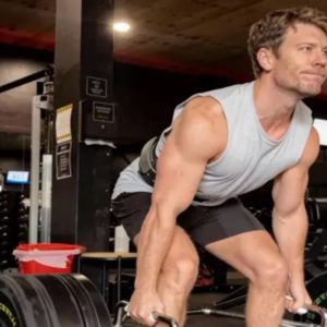 Os homens que estão criticando as tendências de 'masculinidade' nas redes sociais