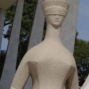 RJ: STF decide se eleição para mandato-tampão será direta ou indireta