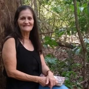 Professora de MT condenada pelos atos de 8 de janeiro ganha ‘prisão domiciliar humanitária’