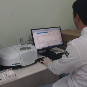 Laboratório de Química da Politec obtém 100% de acerto em ensaio do Inmetro