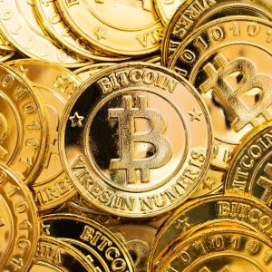 Investidor recupera R$ 2 milhões em bitcoins travadas em carteira com ajuda do Claude