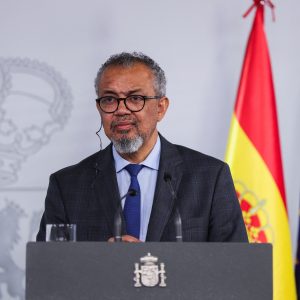 OMS confirma 11 casos ligados a surto de hantavírus em navio e diz que não há sinais de disseminação maior