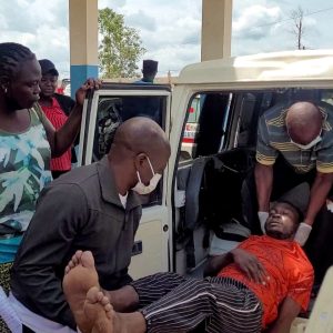 OMS declara surto de ebola na África como emergência de saúde pública internacional