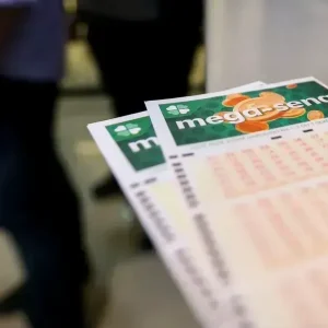 Mega-Sena 30 anos: Veja o que dá para comprar com prêmio de R$ 300 milhões
