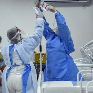 Enfermagem terá cursos presenciais e duração mínima de cinco anos
