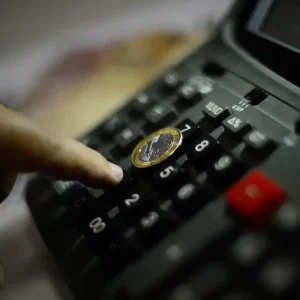 Receita lança painel com dados completos das empresas no Brasil