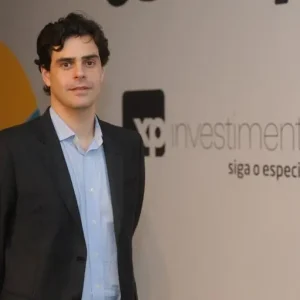 Brasil é a bola da vez para investidores, diz fundador da XP Inc. à CNN