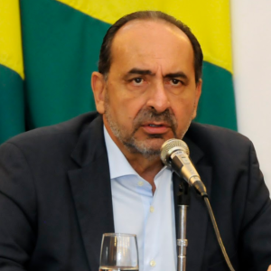 MP de Minas pede condenação de Kalil e cobra R$ 103 milhões