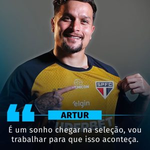 NA SELEÇÃO!  Artur quer participar do próximo ciclo da Copa do Mundo.