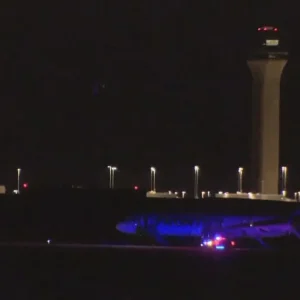 Aeroporto confirma morte de pedestre atropelado por avião nos EUA