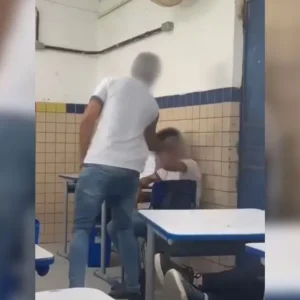 Adolescente é apreendido após agredir colega em escola em Pernambuco