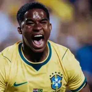 Endrick supera Vini Jr. e Neymar nas buscas em plataforma de estatísticas