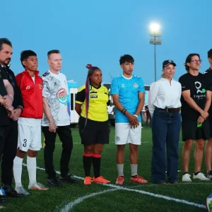 Bono e U2 prestigiam Mundial de crianças em situação de rua no México