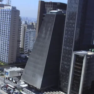 Fiesp descarta ida à audiência pública na Câmara sobre fim da 6×1