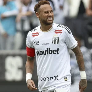 Cuca: Neymar deve desfalcar o Santos contra o San Lorenzo na Sul-Americana