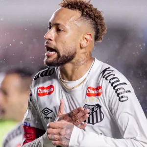 Simulador de Convocação da CNN: Neymar tem ampla aprovação para ir à Copa