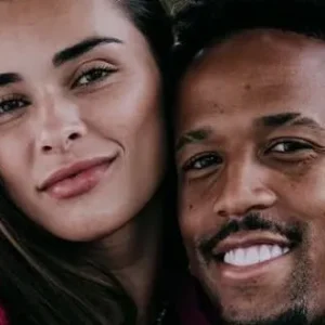 Tainá Militão abre álbum de fotos com barriguinha de grávida; confira