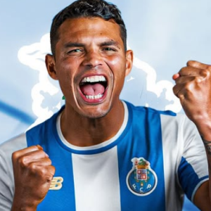 Milan tem interesse em contratar Thiago Silva por uma temporada