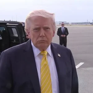 Trump volta a sinalizar que não falará ao Congresso sobre guerra com Irã