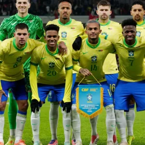 Mauro Beting projeta Brasil chegando à semifinal da Copa