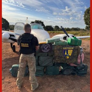Quatro pessoas são presas e mais de 400 kg de cocaína são apreendidos em avião em MT