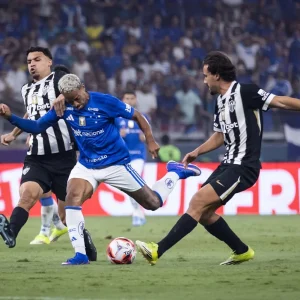 Cruzeiro x Atlético-MG: onde assistir, escalações