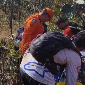 Trilheiro sofre parada cardiorrespiratória e resgate dura 4 horas