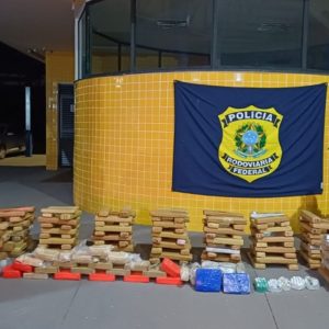 Carro clonado com mais de 190 kg de drogas é apreendido pela PRF em MT
