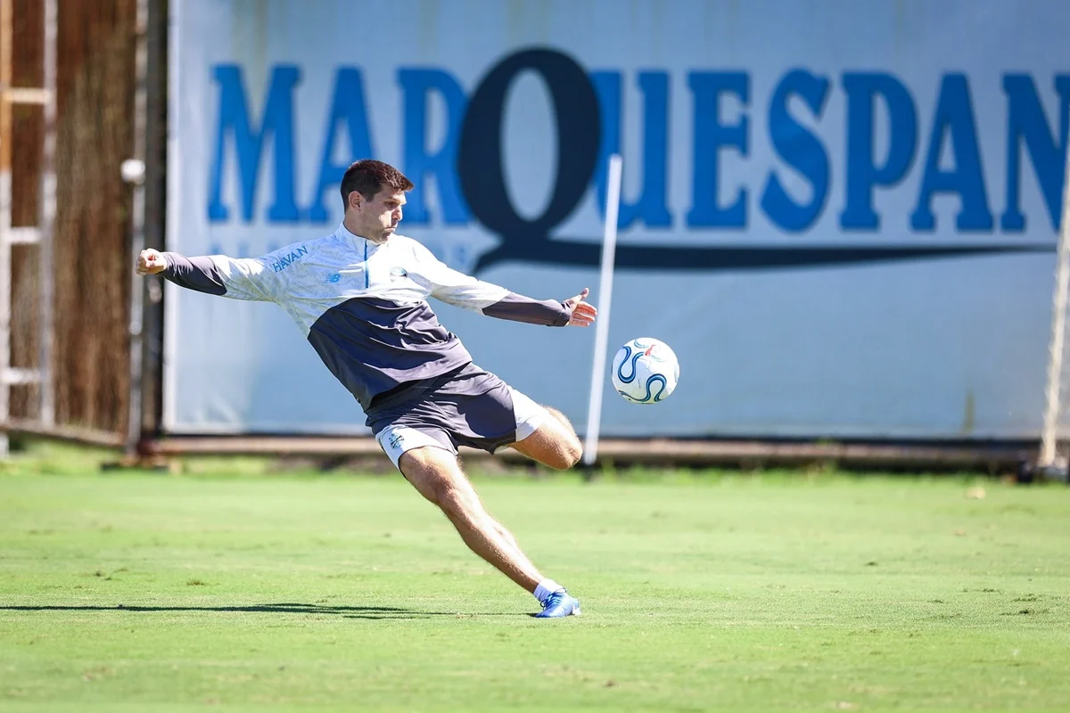 Athletico-PR x Grêmio: onde assistir, escalações e análise completa do duelo pelo Brasileirão 2026. Imagem: Lucas Uebel/GFBPA