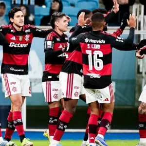 Flamengo vence o Grêmio e manda time gaúcho para o Z4 do Brasileirão