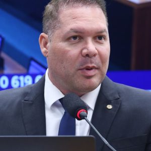 TSE torna inelegível e anula votos recebidos por ex-deputado do Ceará