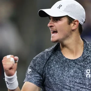 João Fonseca tem adversário definido para estreia em Roland Garros; veja