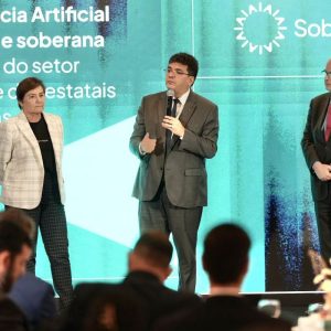 Novo programa de IA para serviço público inclui segurança e educação
