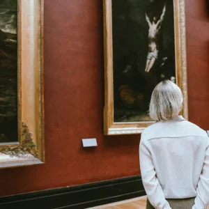 Consumo de artes e cultura pode atrasar o envelhecimento, diz estudo