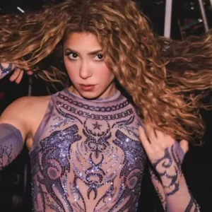Shakira fala pela 1ª vez sobre internação do pai antes de show no Brasil