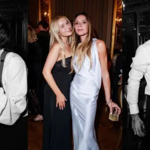 Victoria Beckham mostra festa do pai sem a presença do filho, Brooklyn