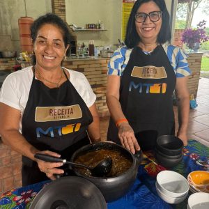 Receita de Família: vizinhas ensinam a preparar um caldo de mocotó