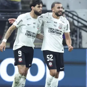 Alívio para Corinthians e Vasco pressionado: o resumo do dia de Brasileirão