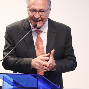 Governo vai defender retomada de obras da Transordestina junto ao TCU