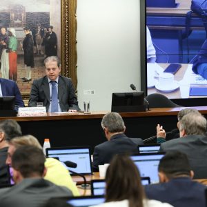 Comissão da Câmara aprova redução da maioridade penal para 16 anos