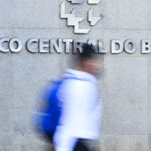 Banco Central prevê crescimento de 2% para o PIB em 2026