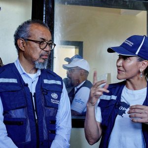 Surto de ebola supera mil casos no Congo