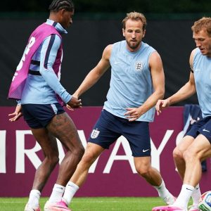 Rodada final dos grupos tem Inglaterra, Colômbia, Portugal e Argentina