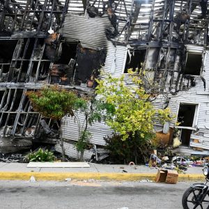 Ministro da Defesa irá a Caracas para reforçar apoio aos venezuelanos