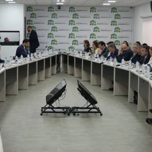 FPA articula com Durigan e Hugo Motta para pautar dívidas rurais na Câmara