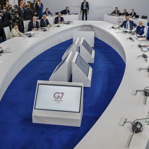 Lula diz que combate ao crime deve respeitar a soberania dos estados